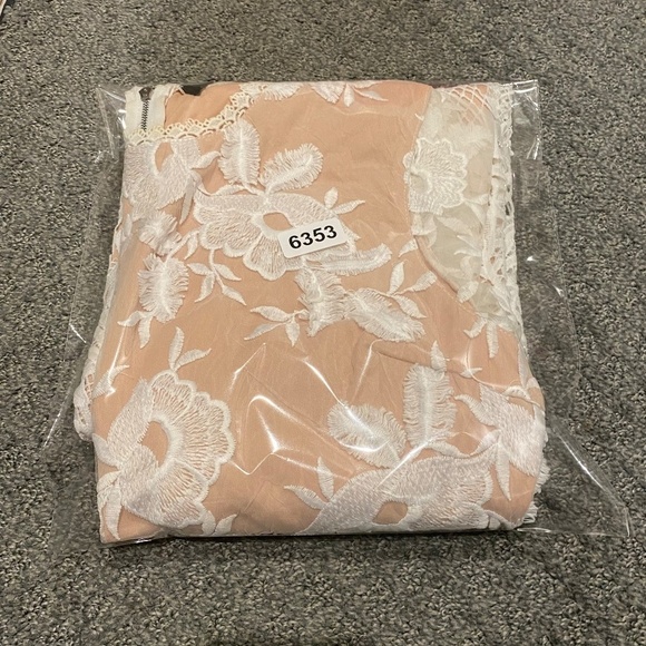 Lulu's Kayleigh White and Nude Lace Short Sleeve Midi Dress 16353 - Picture 16 of 16